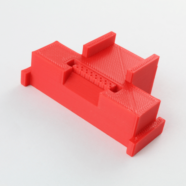 Patch Chain Crimper Angle View